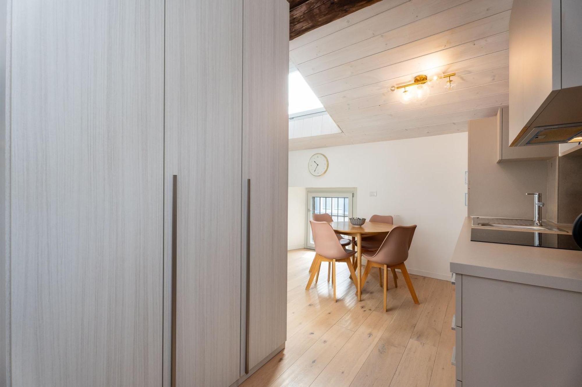 Apartments Vistallihouse Bergamo Bagian luar foto